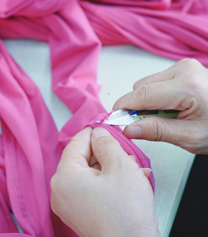 Cut & Sew Service 6 Checking clothing quality