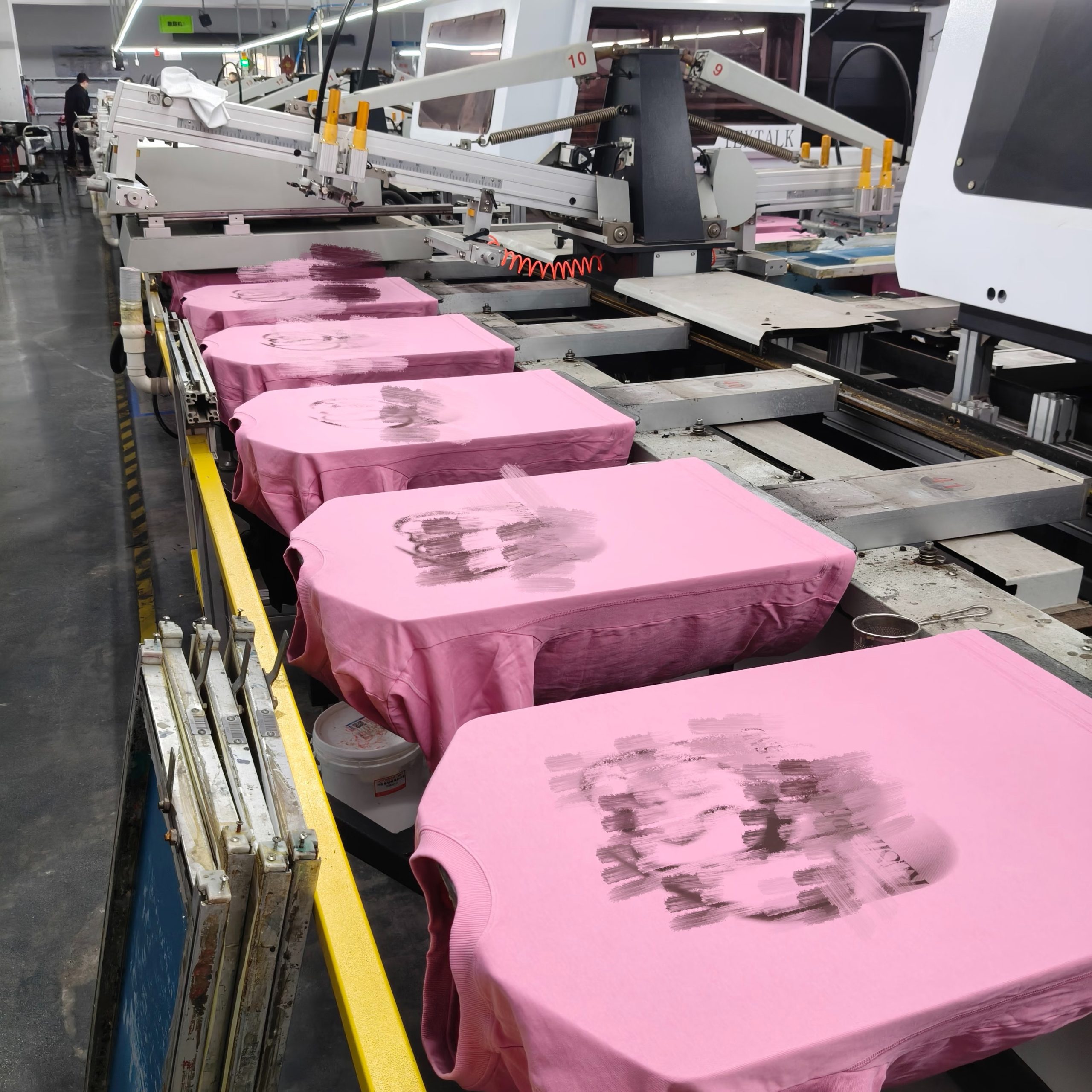 HOME 18 cd3304a2f86abb34069724668c251a4c