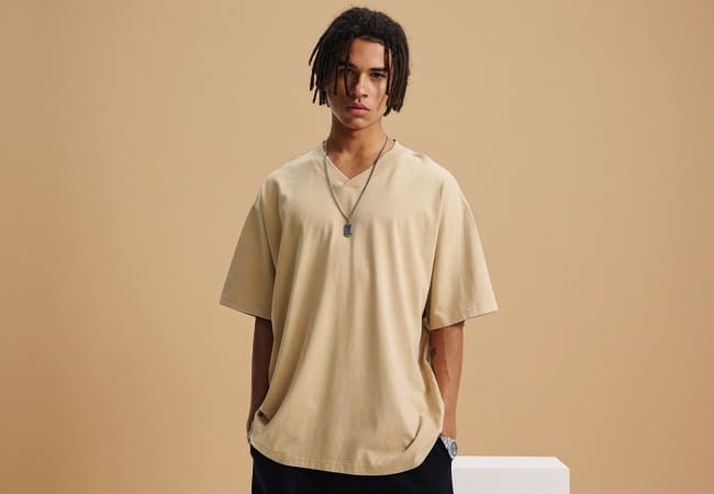 T-shirt Manufacturer 8 v neck t shirt